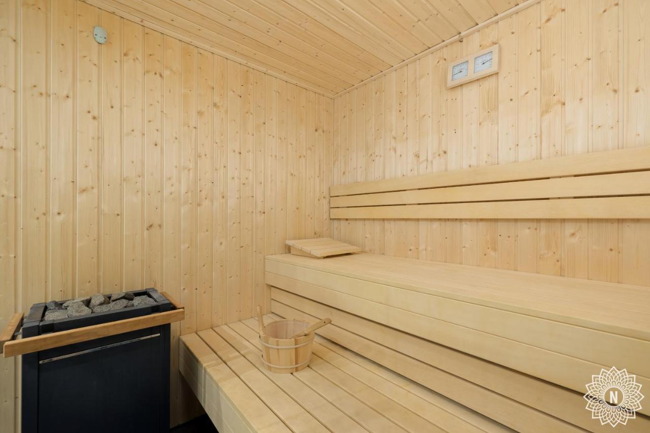 WHITEBLUE I Seaside Apartamenty ul Konopnickiej Kołobrzeg SAUNA & FITNESS & BAWIALNIA DLA DZIECI & ROWEROWNIA - w cenie pobytu - Chambres d'hôtes Kołobrzeg