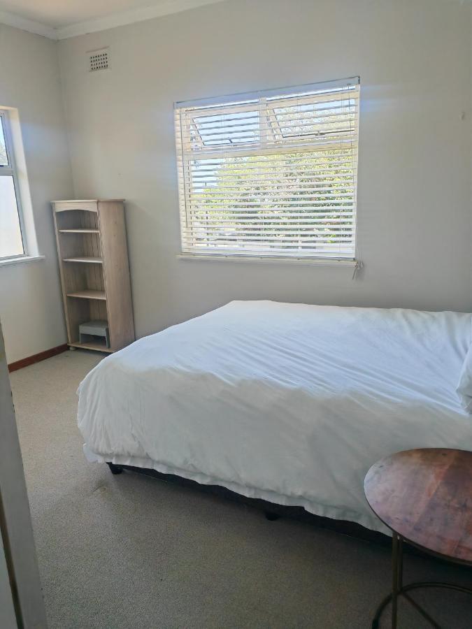 Entire specious 3 bedrooms house in Durban - Chambres d’hôtes Durban