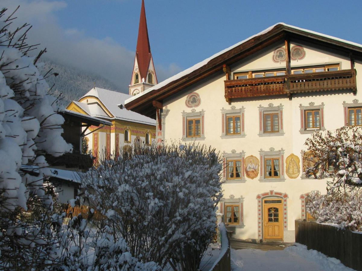 Pircher-Maes Apart & Stubaital - B&B Telfes im Stubai