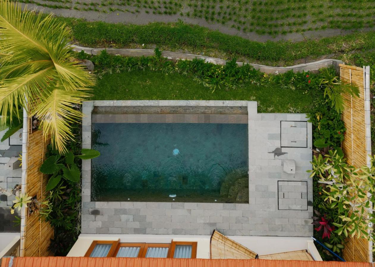 Uma Rimbun Pool Villa by Uniquecations - B&B
