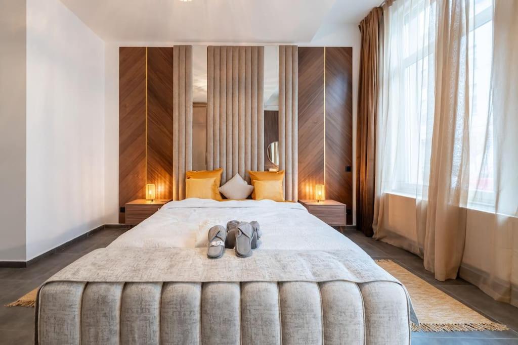 luxueux appartement 5 chambre - B&B