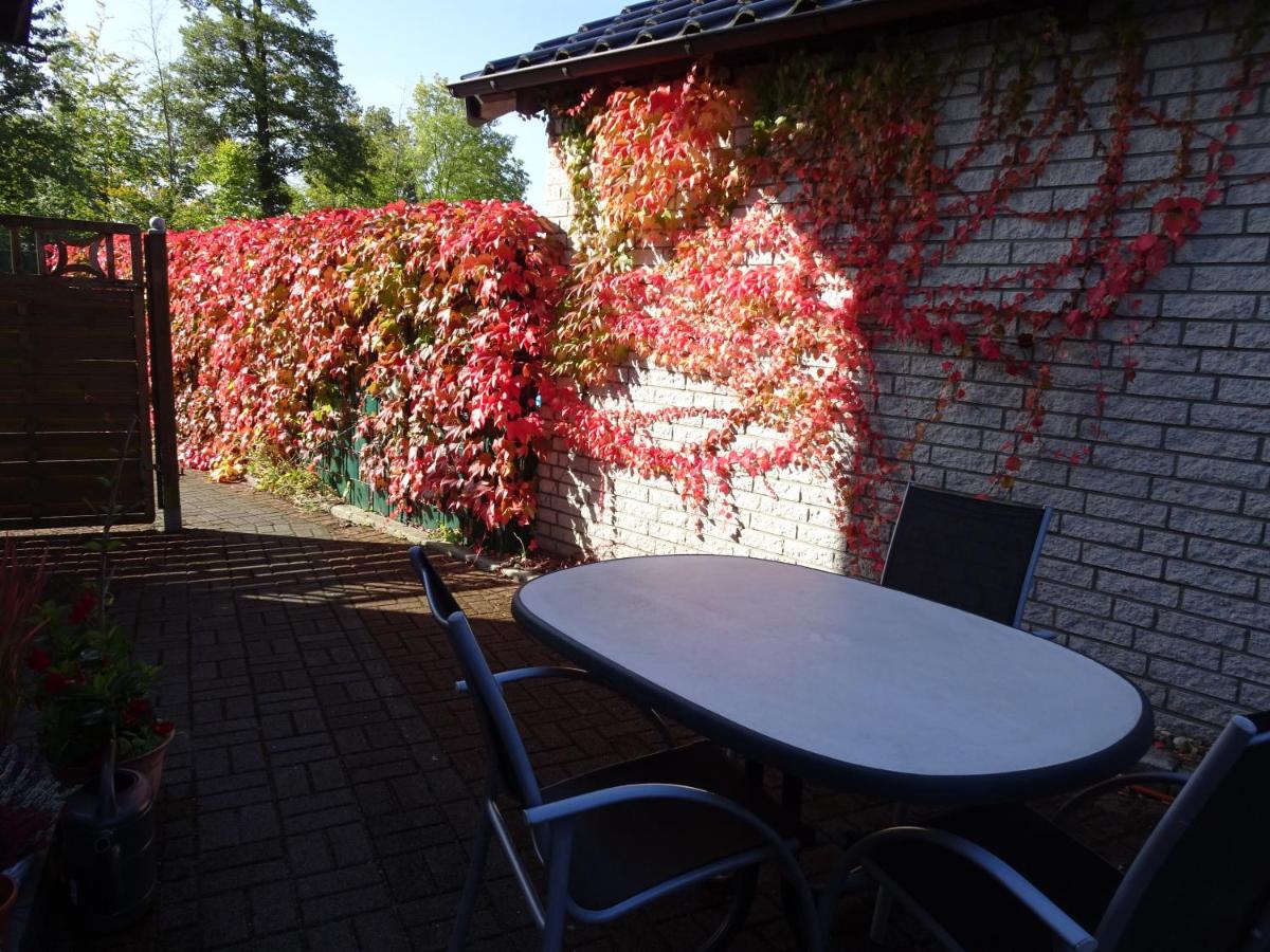 Ferienwohnung im Grünen mit Terrasse WF - Ferienwohnung Herdecke