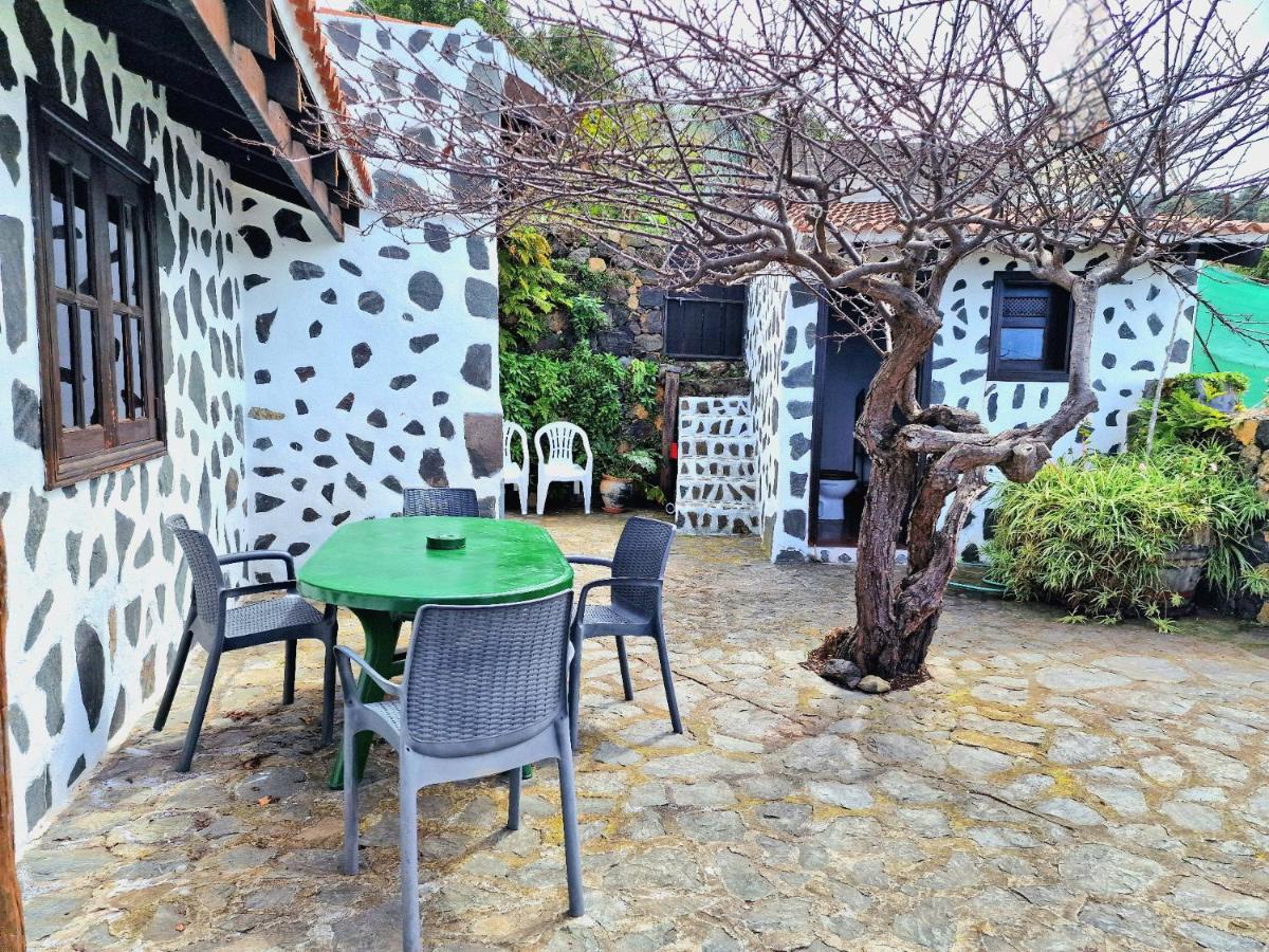 Casa Canaria Drago in Icod de los Vinos by HRTenerife Net - B&B