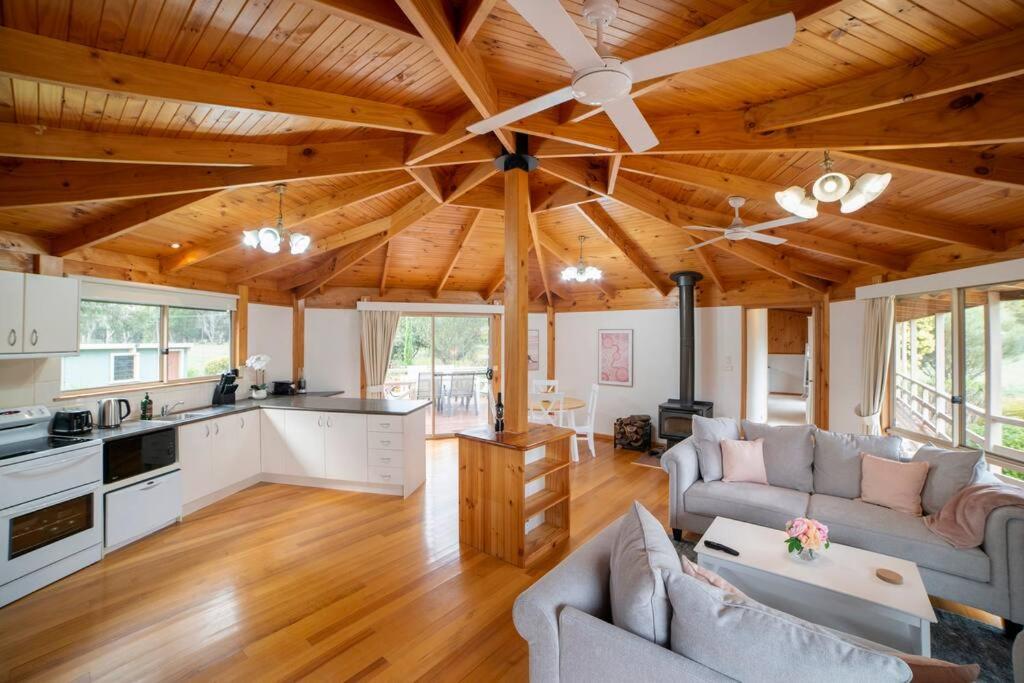 Secret Garden Cottage - B&B Halls Gap