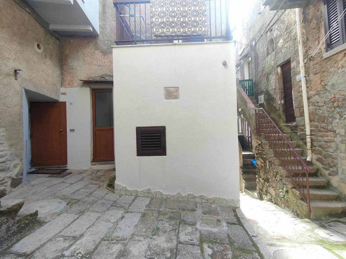 Casa Centurioni - B&B Giglio Castello