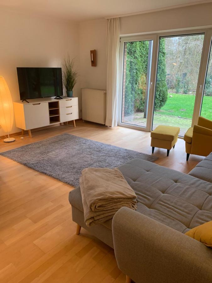 B&B Bad Segeberg - Sonniges Garten-Apartment in ruhiger Parklage - Bed and Breakfast Bad Segeberg