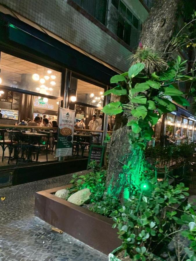 suite deluxe vista mar Copacabana - entrada independente - B&B Rio de Janeiro