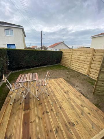 Studio neuf avec jardin privatif - B&B