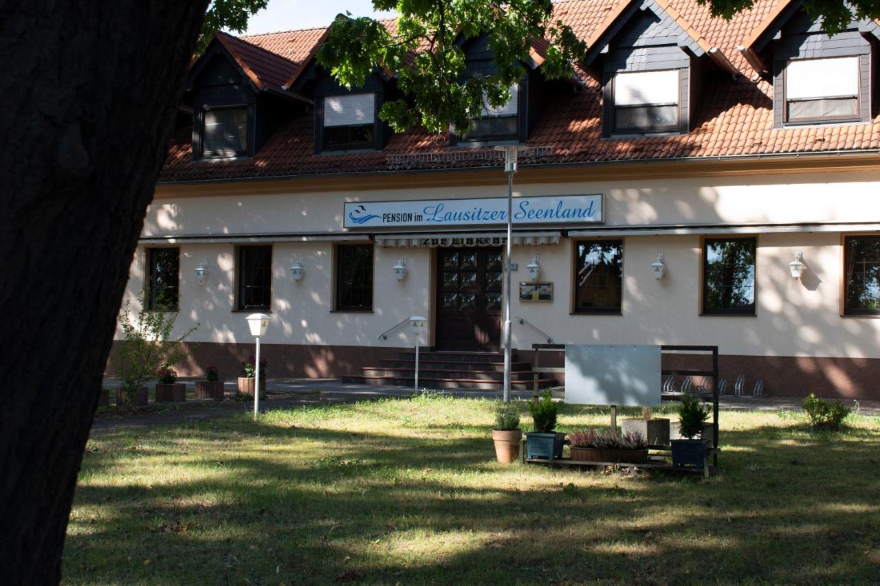 Pension Lausitzer Seenland - Bed and Breakfast
