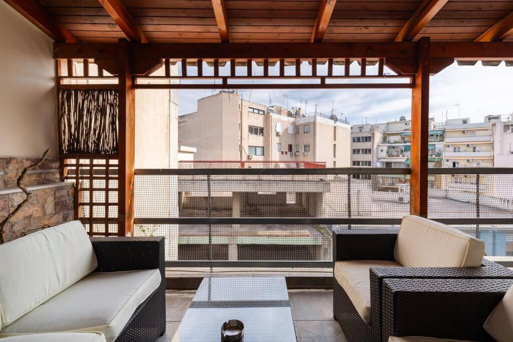 Budget Stay in Athens next to Metro Station by AthenianKeys - B&B Athens