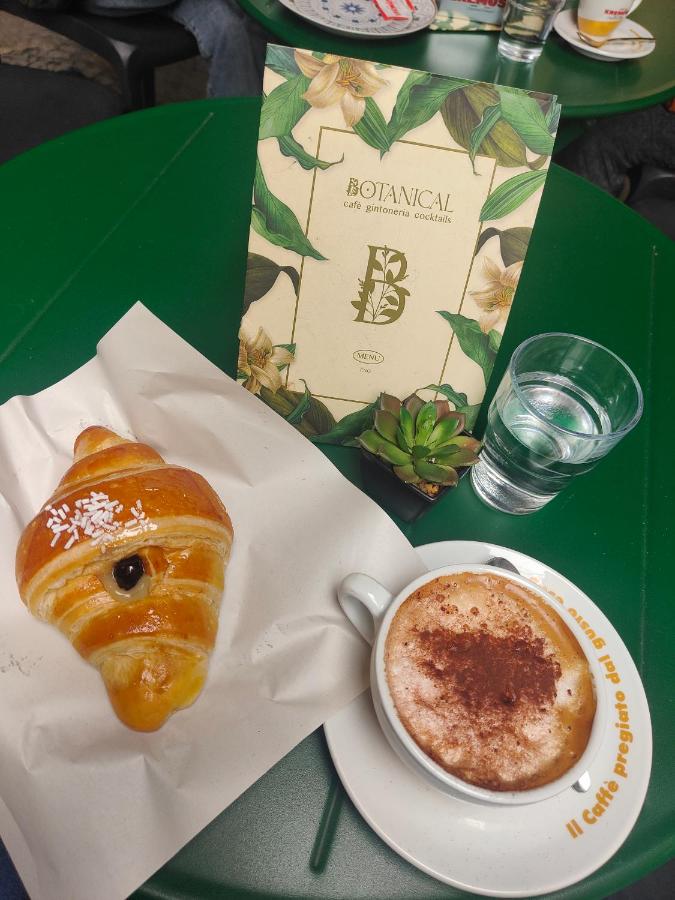 Ecce Your Home - B&B Napoli