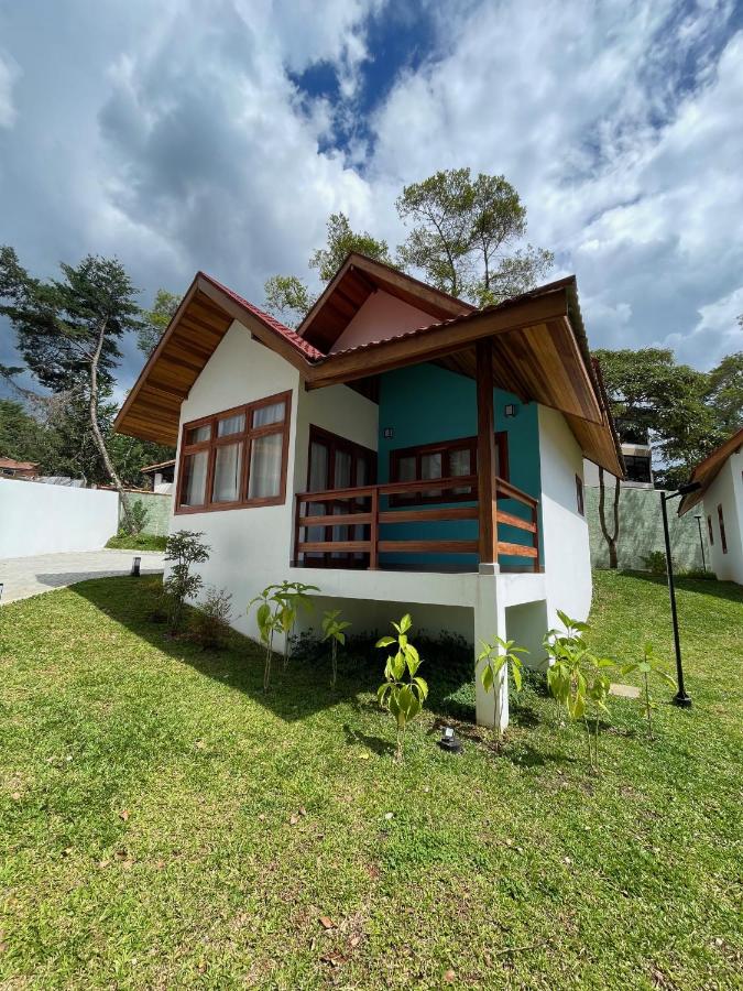 Chalés Jardim - B&B Monte Verde