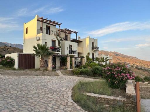 Kavos Melissa Studios - Bed and Breakfast