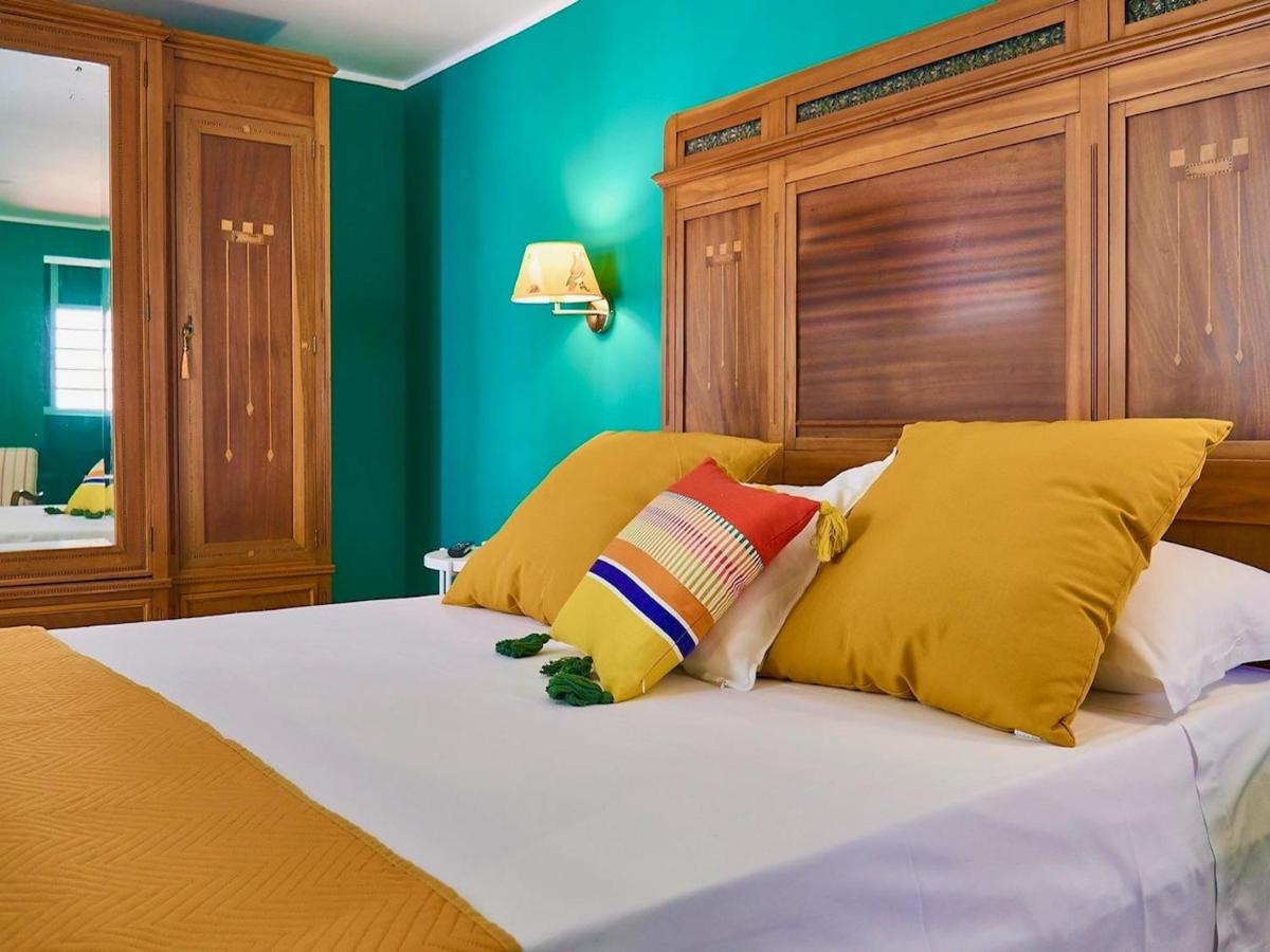Junior Suite with Balcony