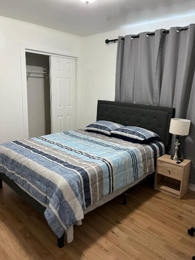Doppelzimmer mit Gemeinschafts-WC