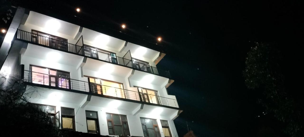 Grand Kailash Khajjiar - B&B