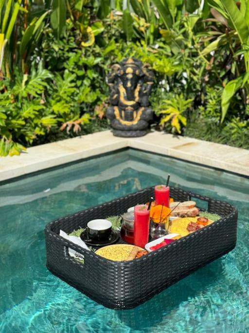 Villa Flora - B&B Canggu