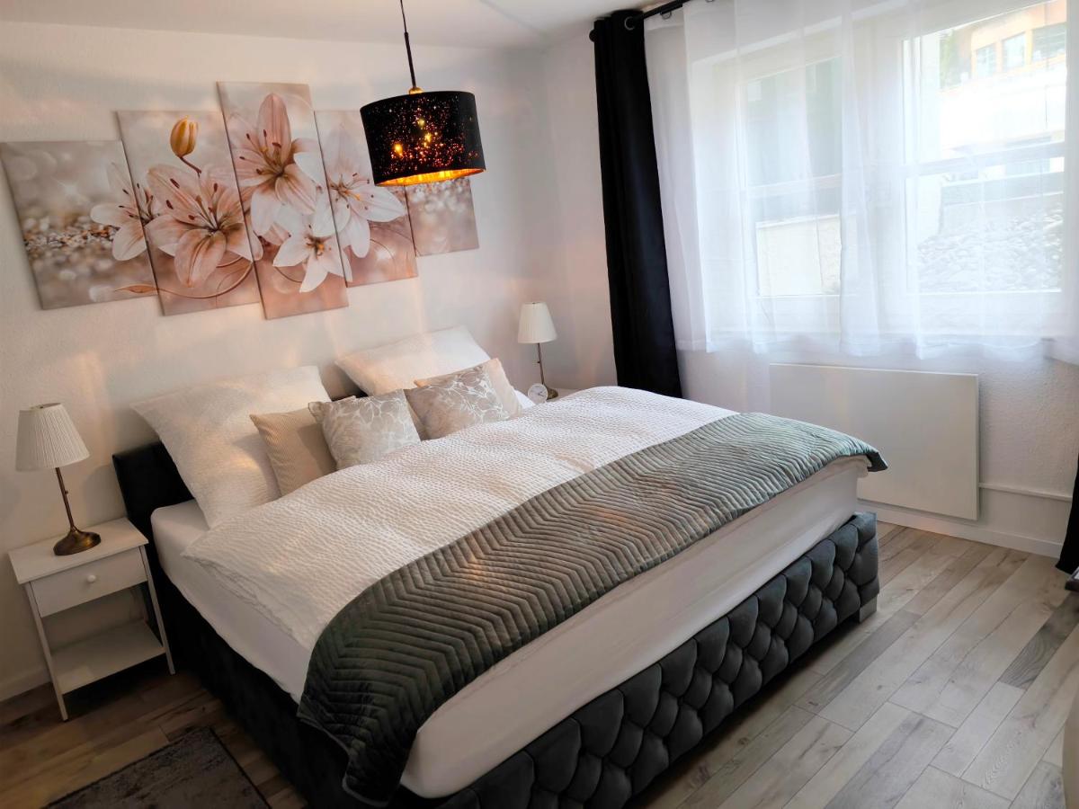 B&B Todtmoos - Fewo BUDDY 2- Zimmer, 60 qm WLAN und Grill, frisch renoviert - Bed and Breakfast Todtmoos