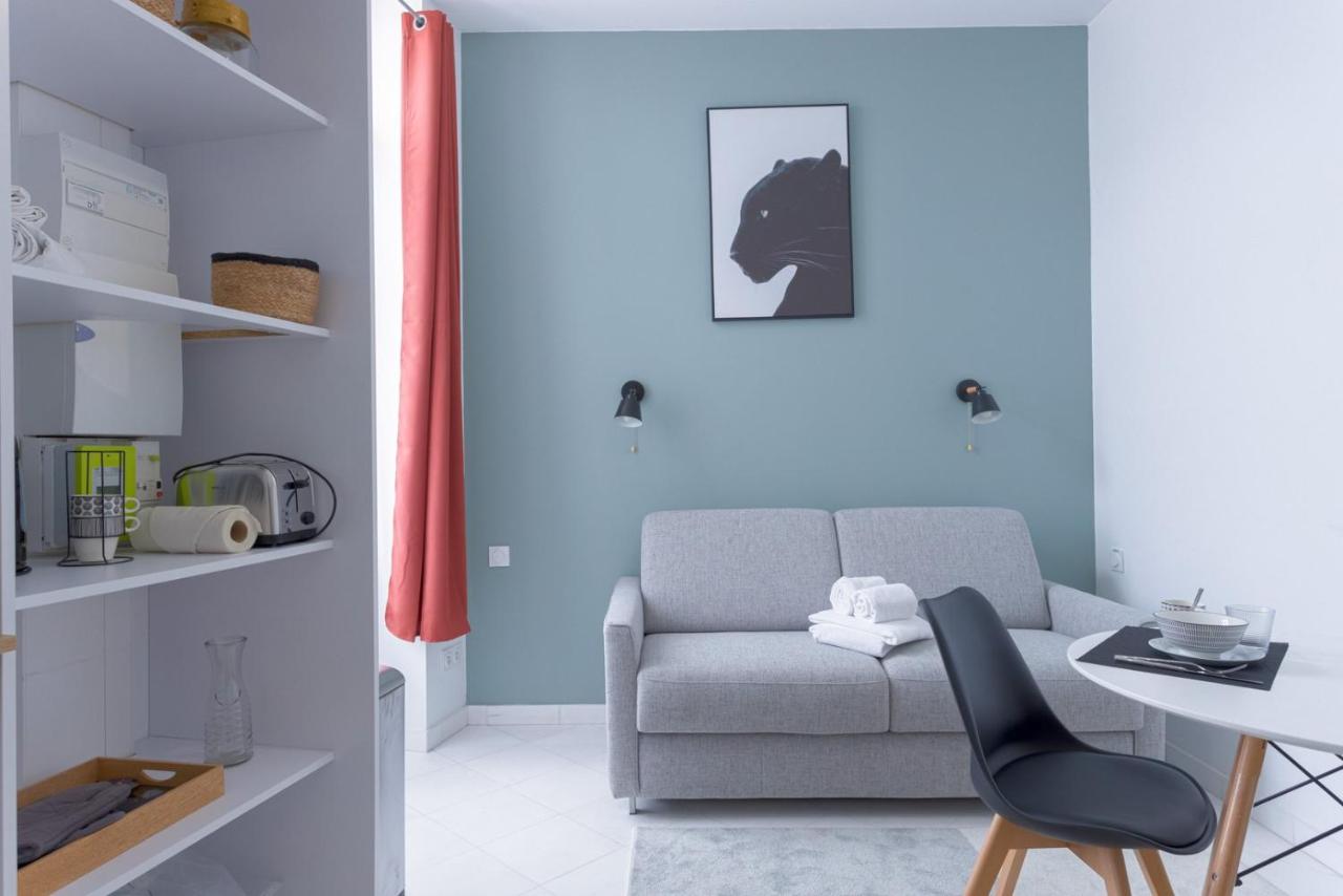 LE MIMONT studio central et calme, séjours en couple ou congrès - B&B Cannes