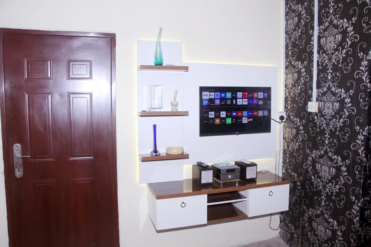 B&B Lagos - Smilley's Place - Sunshine - Bed and Breakfast Lagos