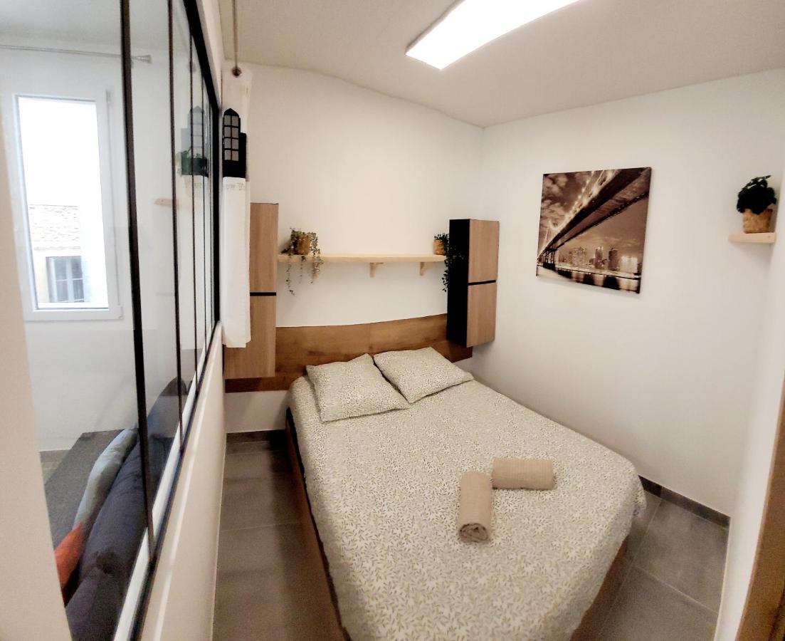 23 Centre historique - Gare - Place de la Comédie - Ferienwohnung