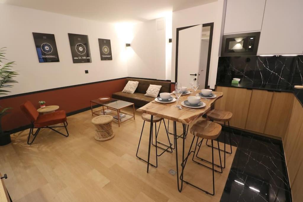 Neuf & Cosy - 2 chambres - 11e - B&B