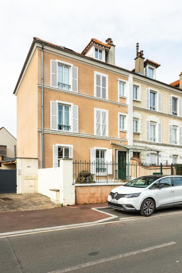 T2 cosy et chic près de la Défense et de Paris - Chambres d’hôtes