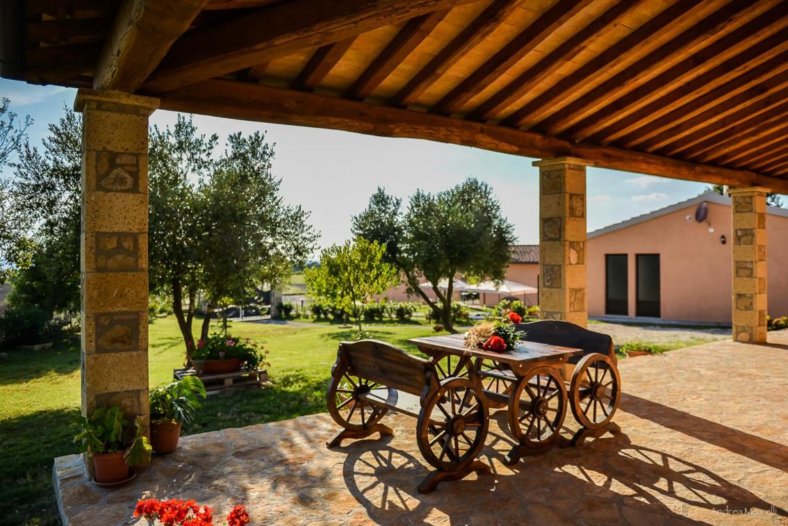 B&B Pitigliano - Agriturismo Airone - Bed and Breakfast Pitigliano