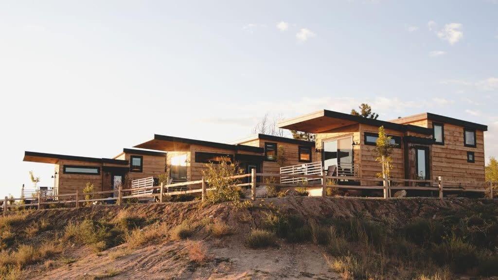 Escalante Escapes Desert Willow- Loft Escape - Bed and Breakfast Escalante