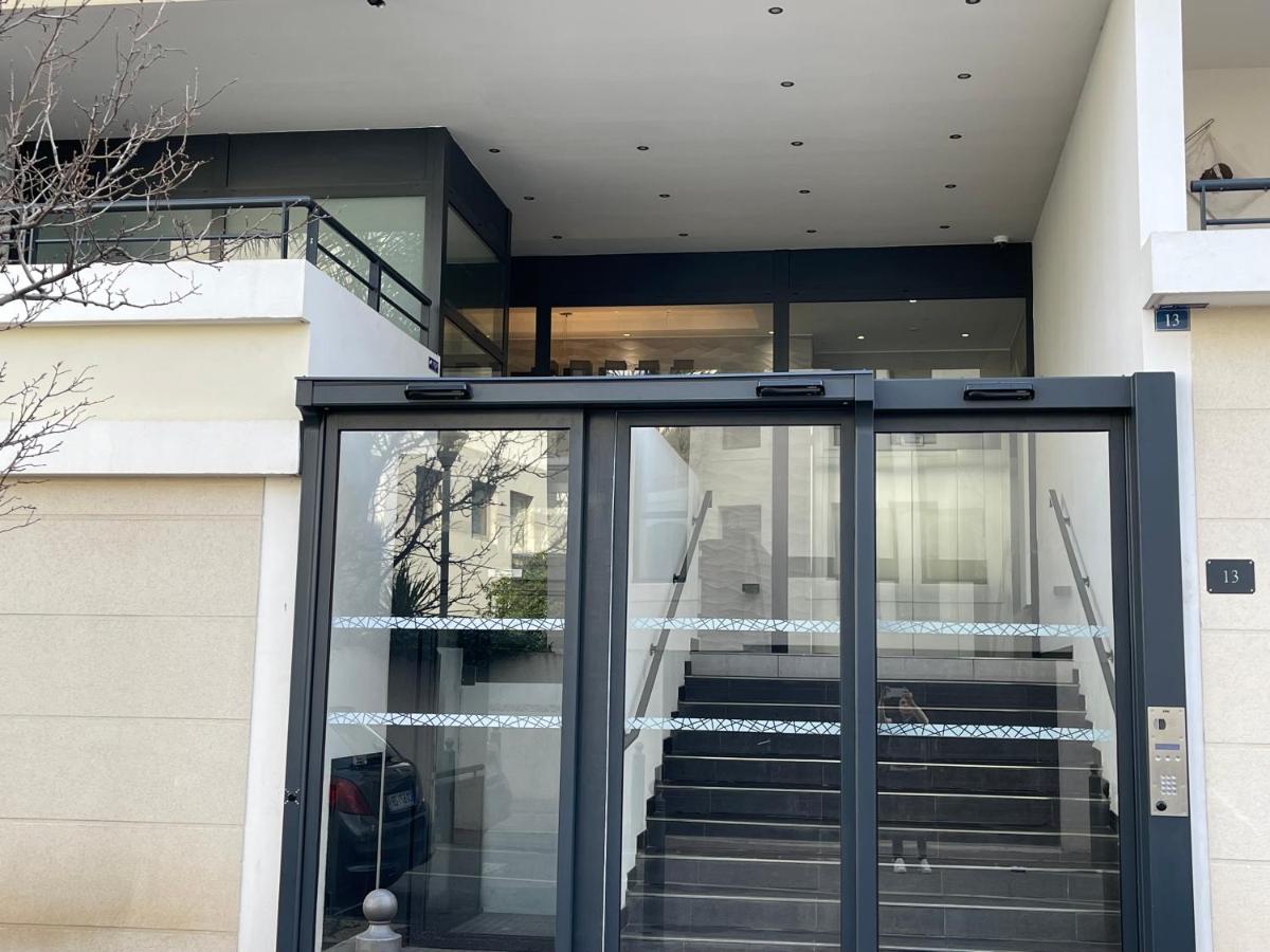 PRADO PLAGE DAVID - STADE VELODROME - PARC CHANOT - Luxury apartment by the Sea - Enjoy premium comfort with access to international TV channels from all over the world - Chambres d'hôtes Marseille