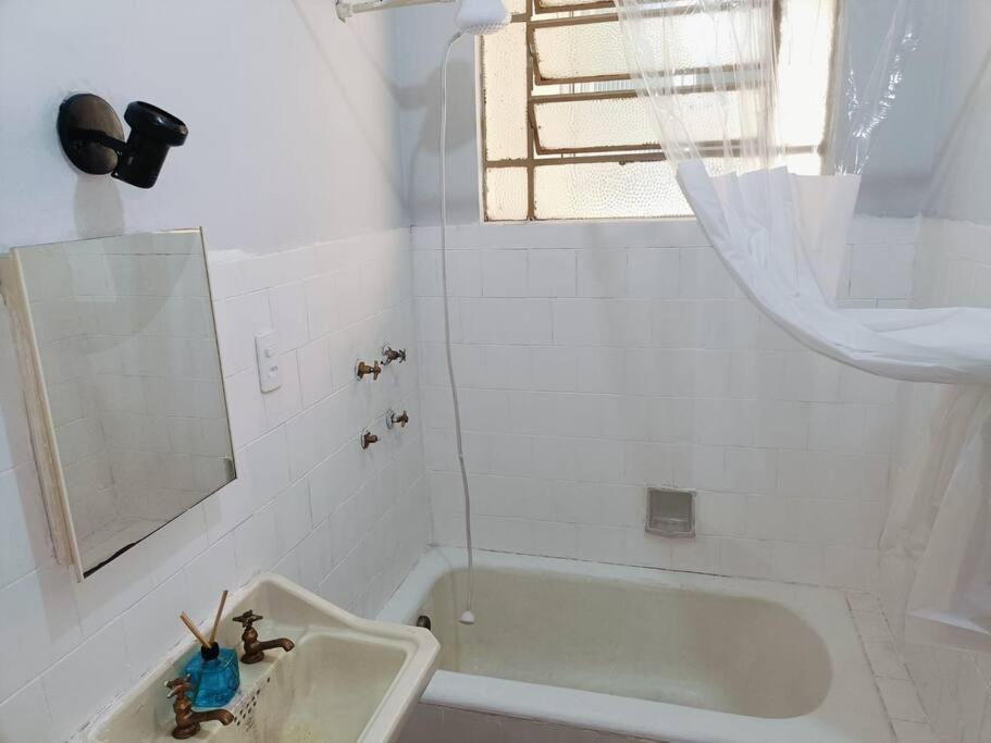Studio Niterói-Barcas 604 - B&B