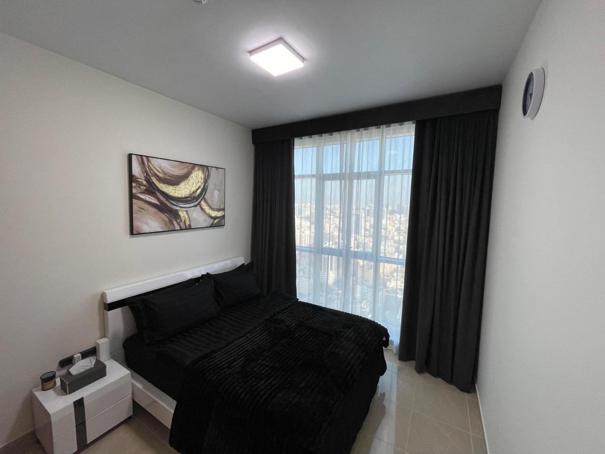 Apartment mit 2 Schlafzimmern und Stadtblick