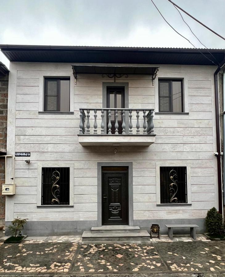 B&B Jerewan - New , comfortable 3 bedroom house - Bed and Breakfast Jerewan