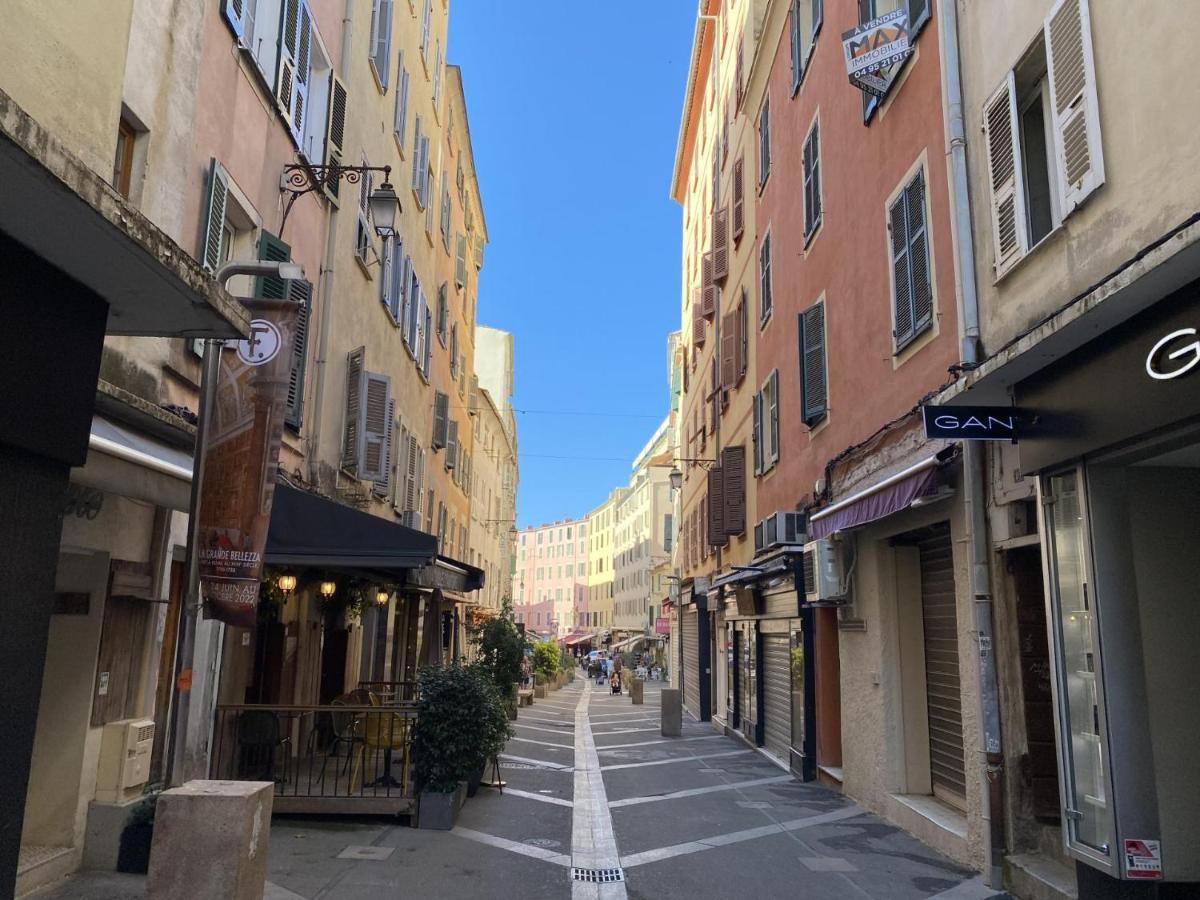 Studio cosy en centre d'Ajaccio - B&B