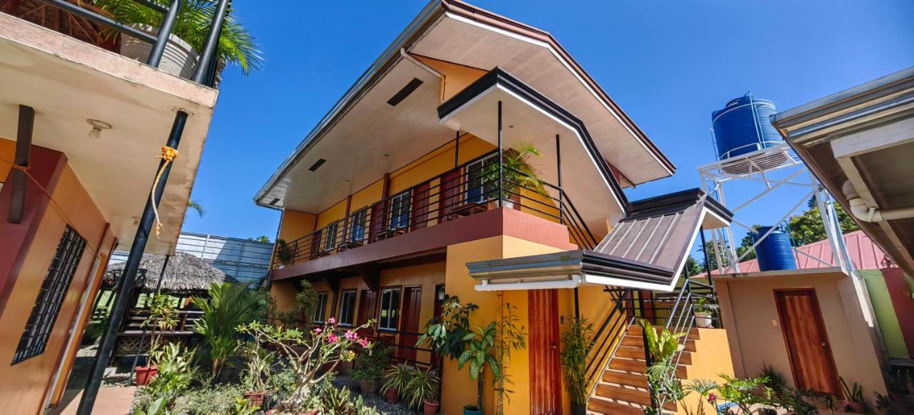 B&B Puerto Princesa - OYO 1065 Summer Wind Pension - Bed and Breakfast Puerto Princesa