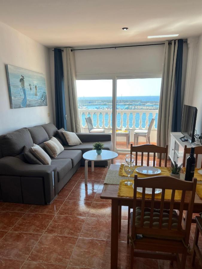 Appartement 2 Chambres avec Balcon et Vue sur la Mer