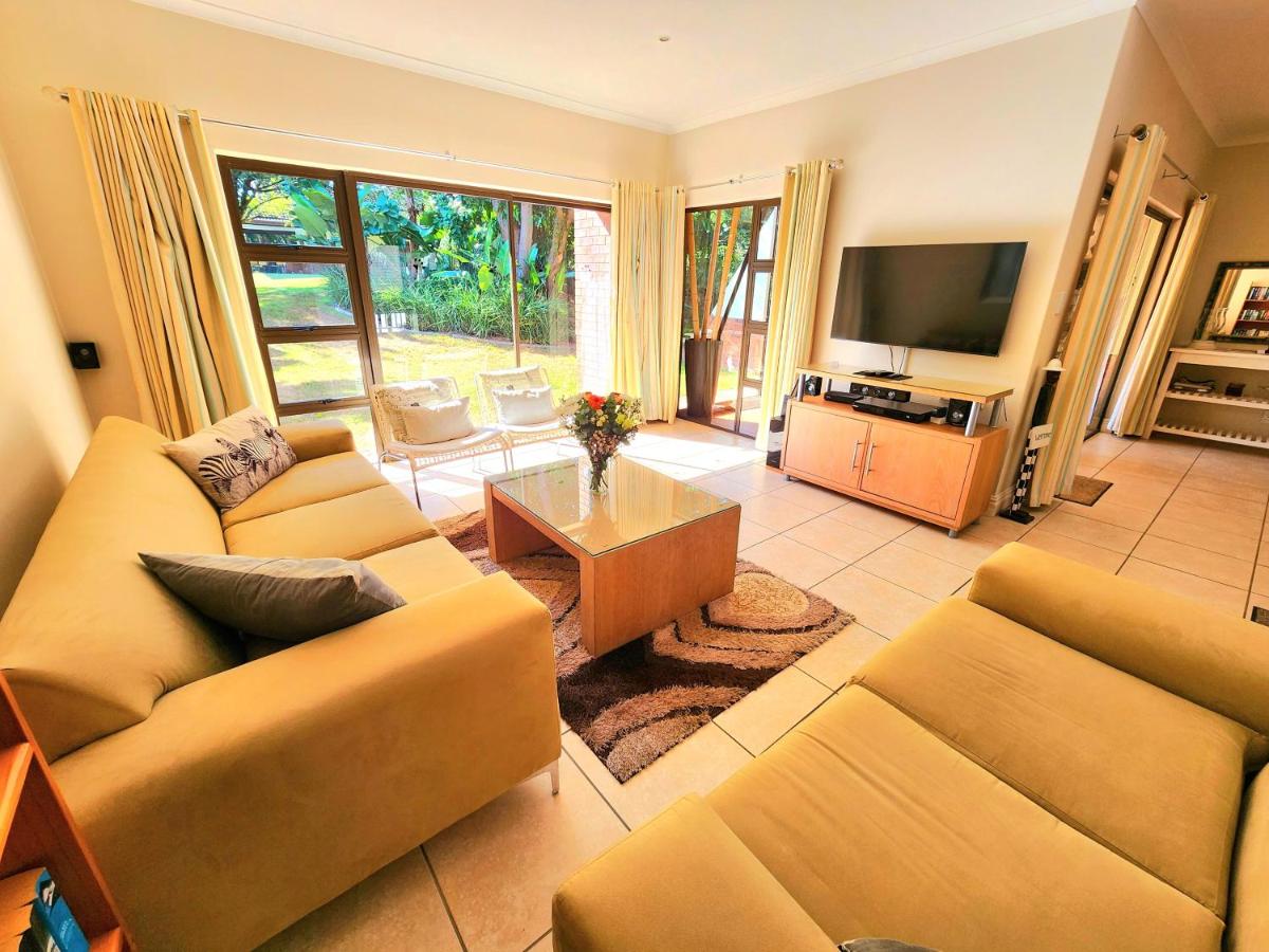 B&B Pennington - Villa T7 - Selborne Golf Estate - Bed and Breakfast Pennington