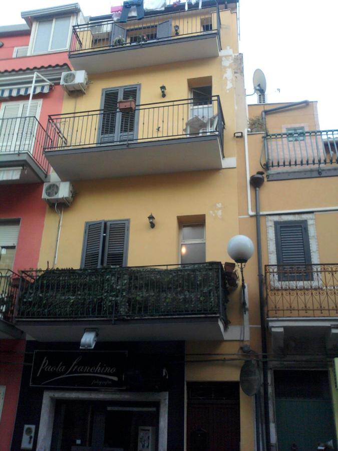 Lina House - B&B Giardini-Naxos