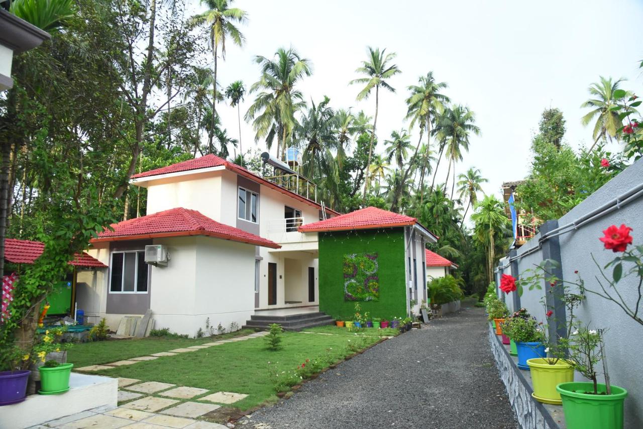 B&B Nāgaon - SEA SIGHT RESORT - Bed and Breakfast Nāgaon