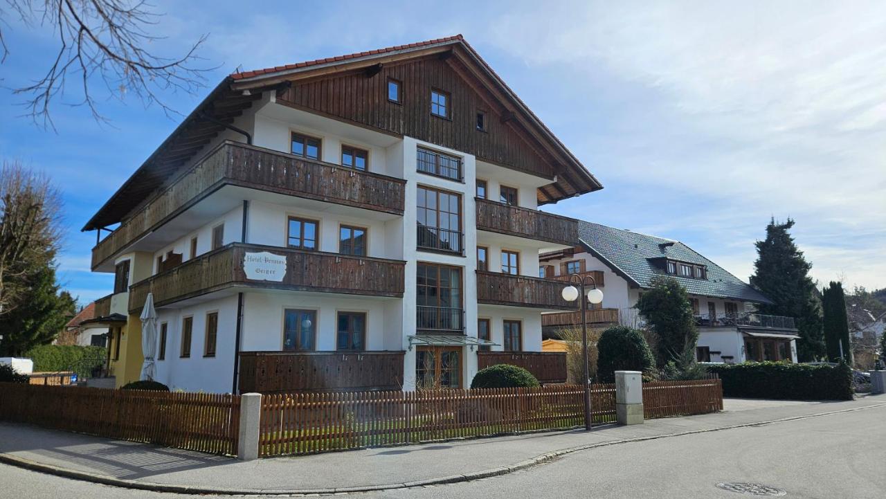 B&B Bad Tölz - Hotel Pension Geiger - Bed and Breakfast Bad Tölz