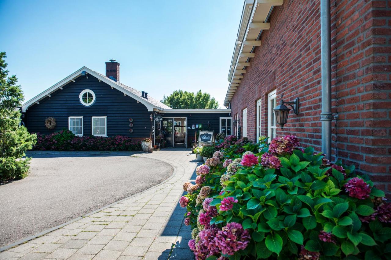 B&B Nieuwveen - De Sfeerstal - Bed and Breakfast Nieuwveen