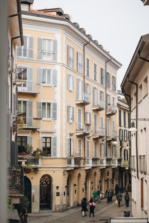 Charming Milan Apartments Brera - Madonnina - Bed and Breakfast