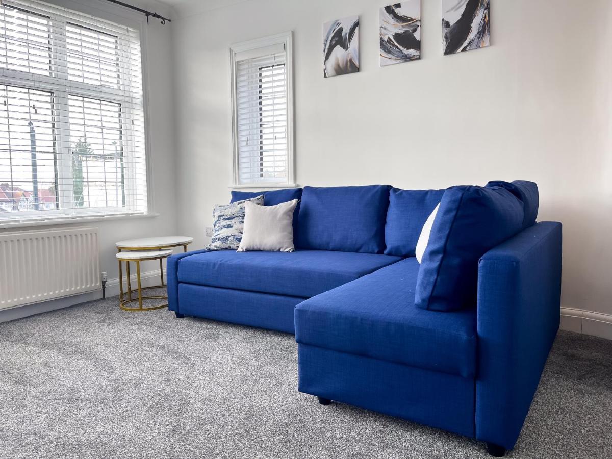 B&B London - Wembley Stadium Central Modern & Cozy Apartment - Bed and Breakfast London