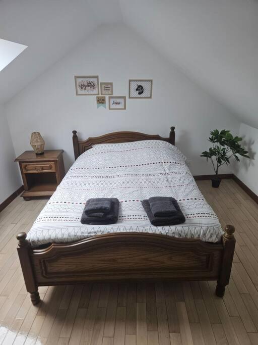 B&B Villeneuve-sur-Yonne - La petite bulle - Bed and Breakfast Villeneuve-sur-Yonne