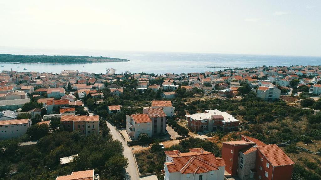 Pia - Bed and Breakfast Novalja