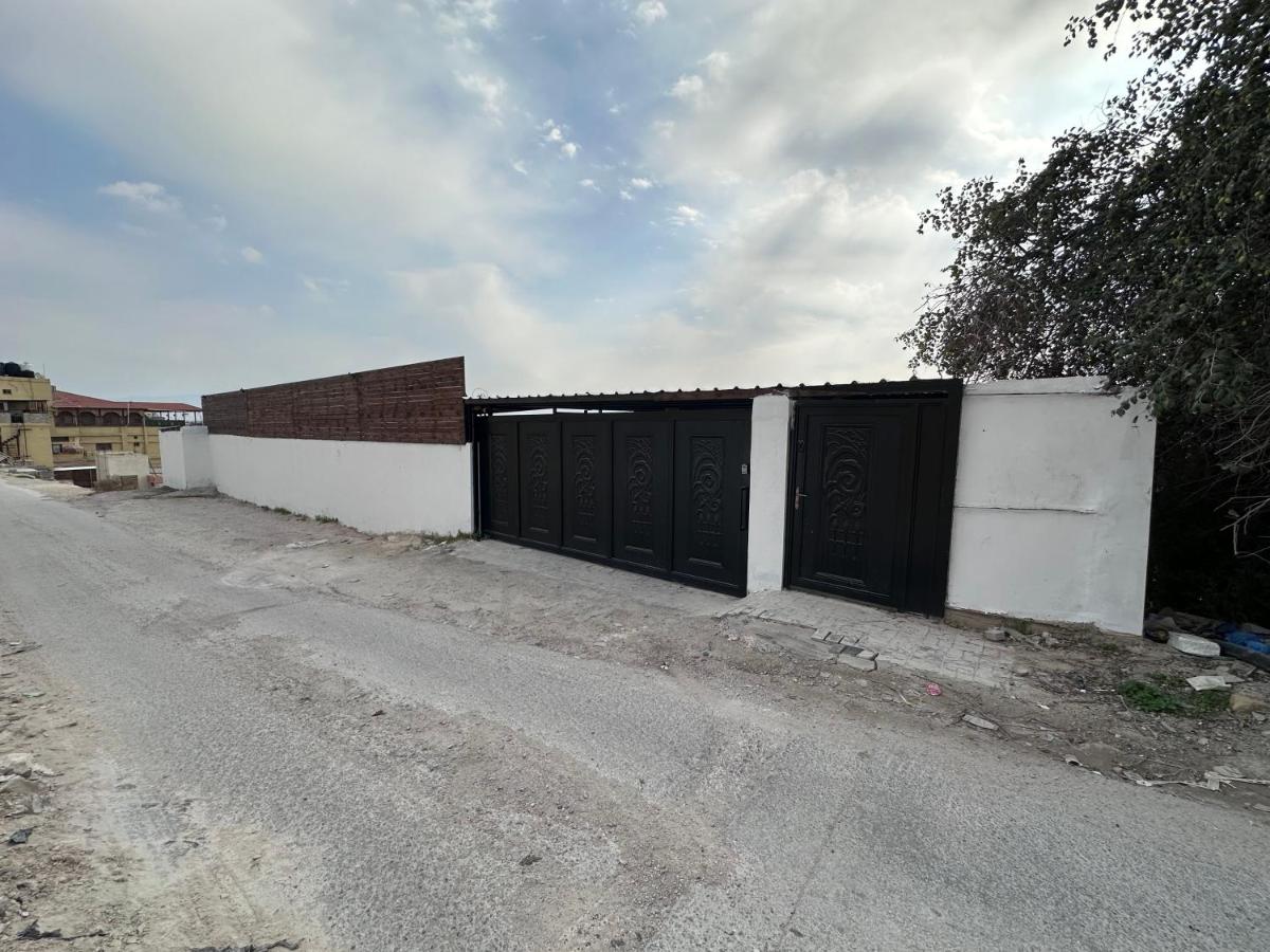 Jericho Palestine, Panorama Villa- View, Full Privacy & Pool - Bed and Breakfast Jericho