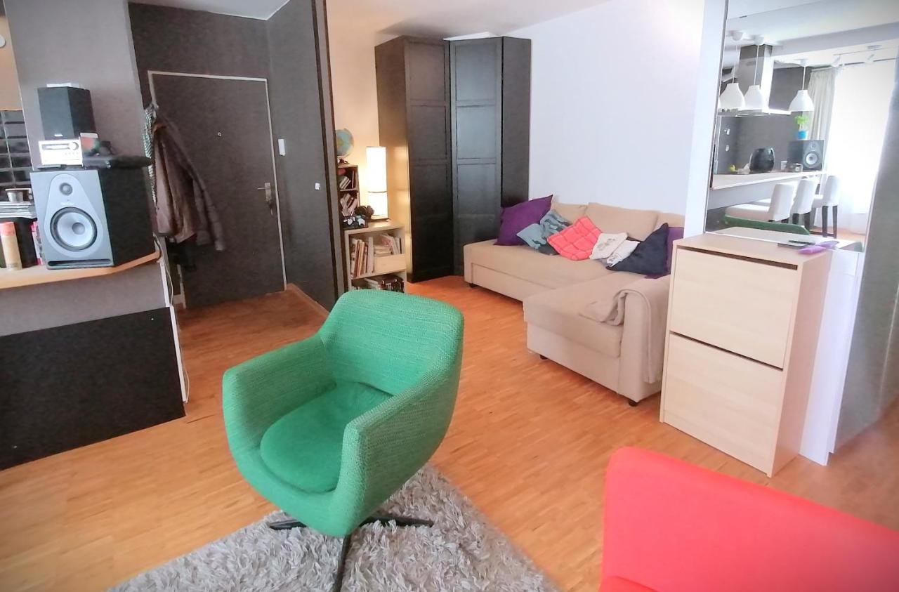 Lovely central flat with grand piano, family friendly - Bed and Breakfast Berlijn