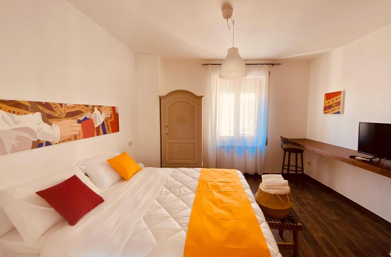 B&B Nuoro - Carrales Guest House - Bed and Breakfast Nuoro