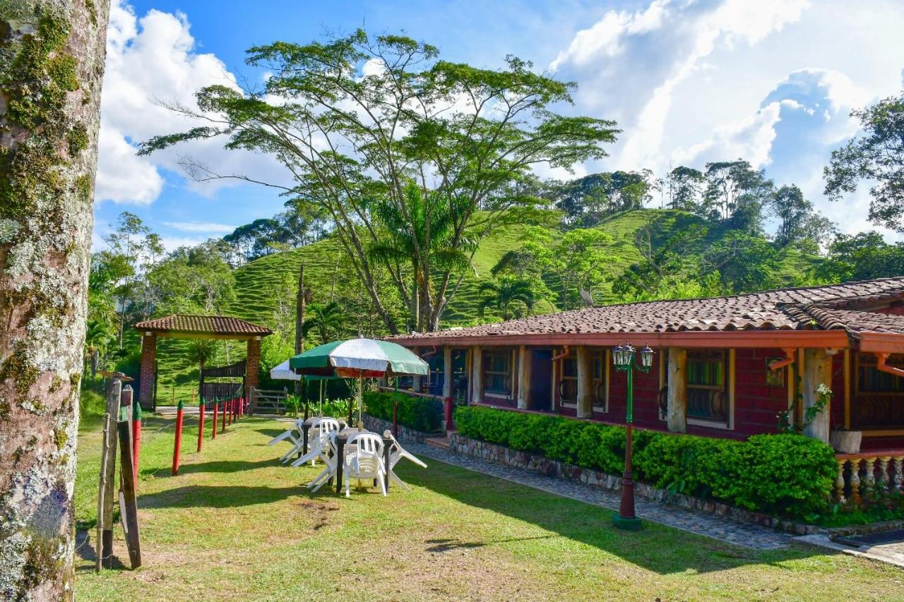 Casa Hotel Puerta de Golpe - Chambres d’hôtes