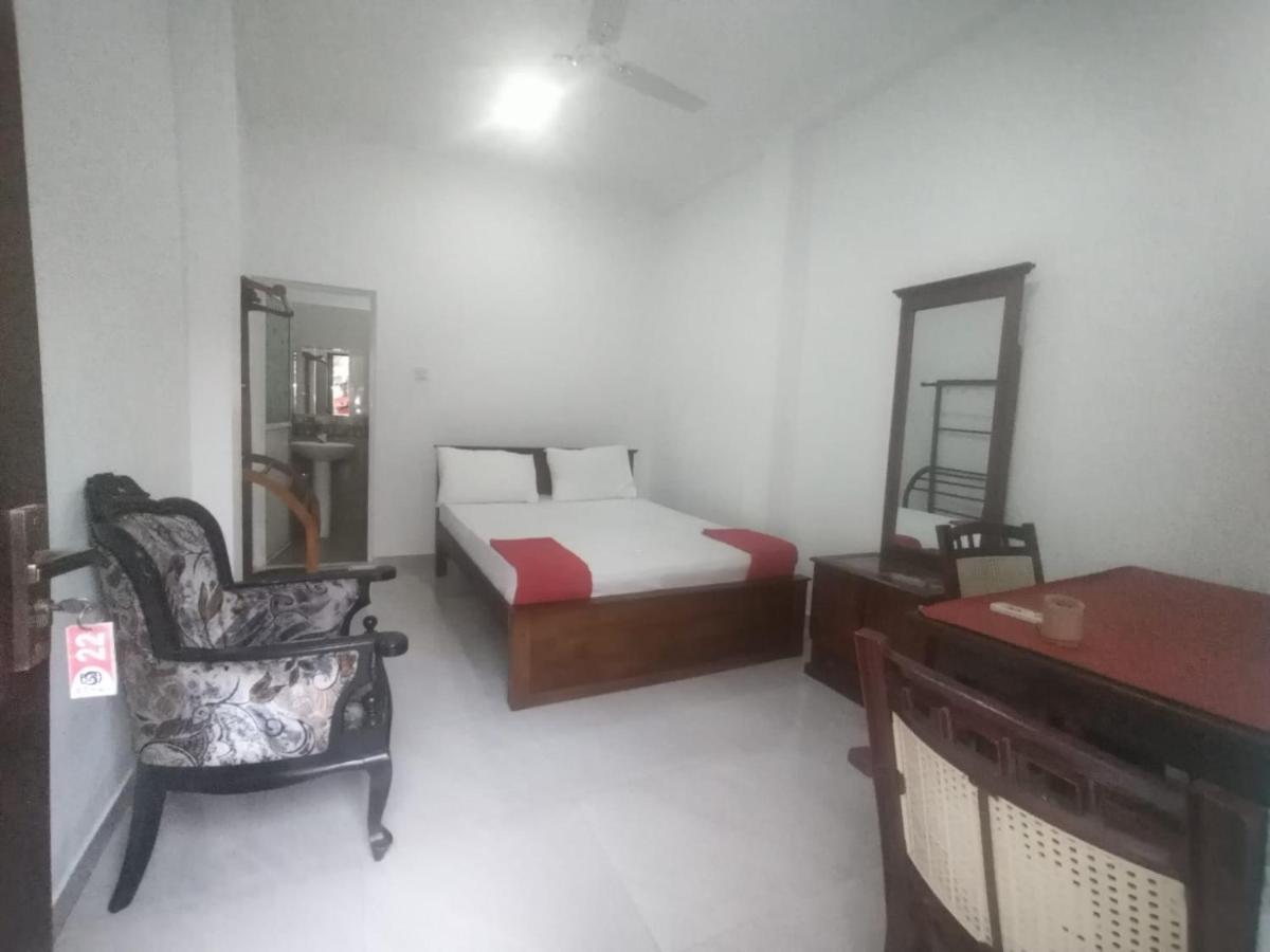 B&B Wattala - Sri hotel room's - Bed and Breakfast Wattala